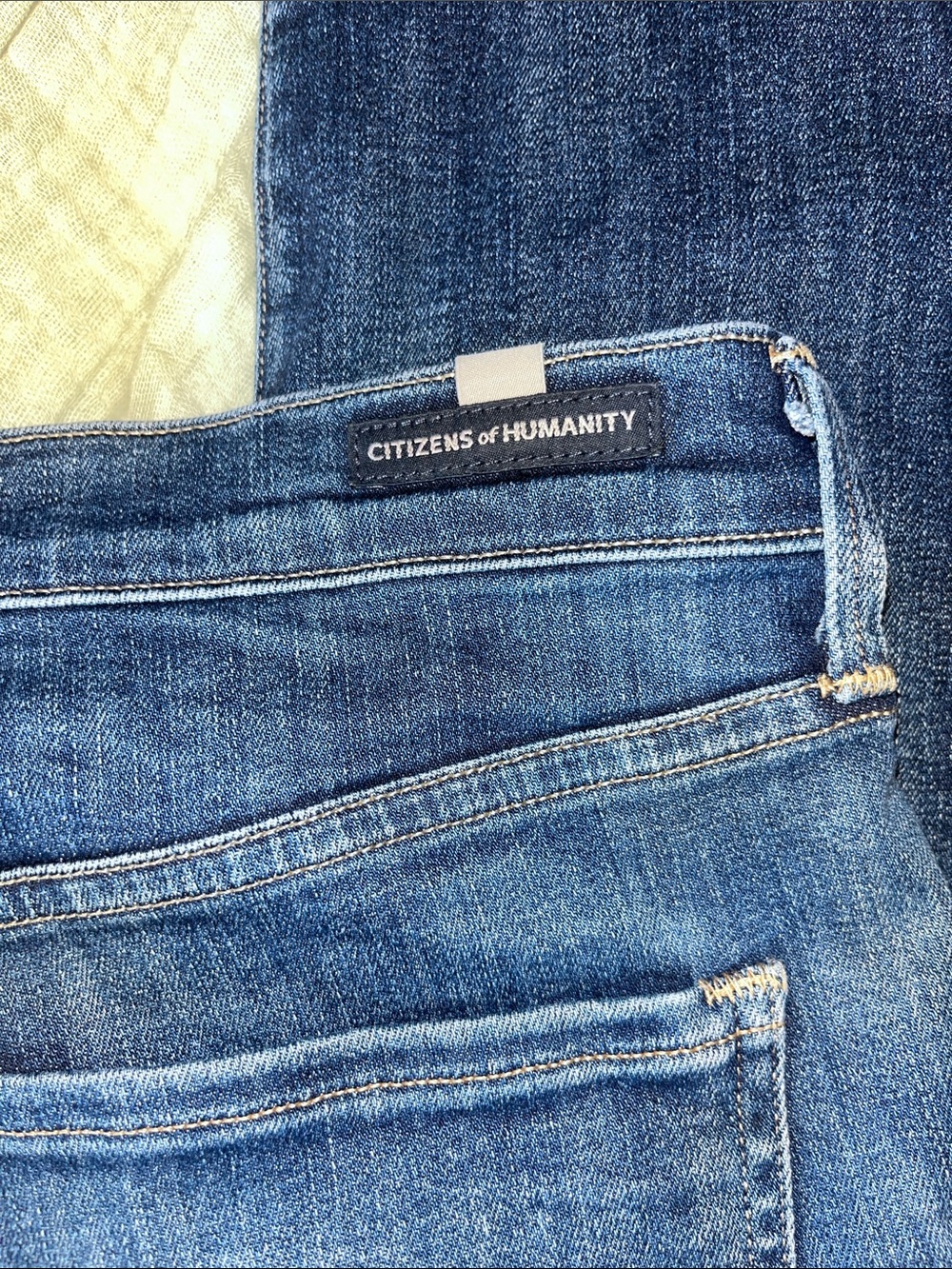 Citizens Of Humanity Slim Boyfriend, Mid Rise, Straight Leg, Button Fly - Picture 13 of 15